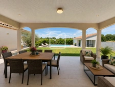 SUPERBE MAISON CONTEMPORAINE DE PLAIN PIED PRESTATIONS HAUT  2