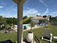 SUPERBE MAISON CONTEMPORAINE DE PLAIN PIED PRESTATIONS HAUT  17