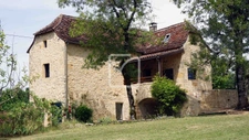 MAGNIFIQUE MAISON EN PIERRE SUR 6683 m2 DE TERRAIN 2
