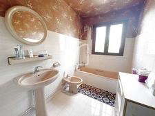 JOLIE MAISON QUERCYNOISE 2 LOGEMENTS AVEC VUE DOMINANTE. 15