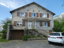 BEL ENSEMBLE DE 2 MAISONS EN PIERRE 1