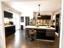 SUPERBE MAISON CONTEMPORAINE DE PLAIN PIED PRESTATIONS HAUT  7