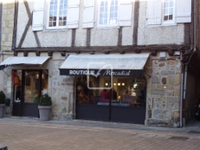 BOUTIQUE DE PRESTIGE 2