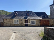 JOLIE MAISON DE VILLAGE  2
