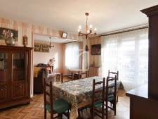 JOLIE MAISON 2 LOGEMENTS QUARTER CALME. 3
