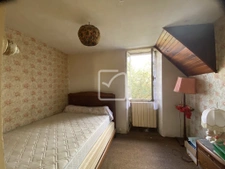MAISON EN PIERRE A RENOVER 6