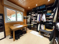 SUPERBE ENSEMBLE IMMOBILIER AVEC VUE DOMINANTE. 16