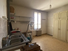 CHARMANTE MAISON DE VILLE ENVIRONNEMENT CALME ET CHALEUREUX 15