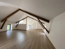 TRES JOLIE MAISON EN PIERRE ETAT NEUF 8