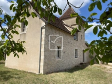  TRES BELLE MAISON DE CARACTERE EN PLEINE NATURE 2