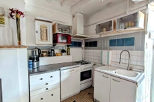 Maison familiale de caractère avec annexe constructible et j