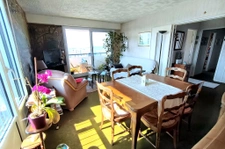 Rennes   Métro Villejean Université au pied de l'immeuble   