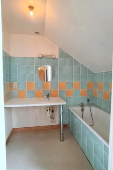 Bassin de Fougeres : Immeuble 3 biens rénovés   2 loués + 1 