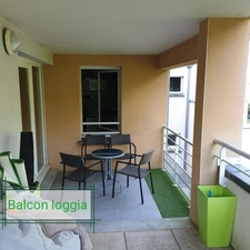 Grand T4 fonctionnel et propre de 87 m2 dans verdure