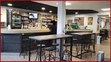 BEAU BAR RENOVE AMIGO LICENCE IV PMU    CENTRE VITRE 75 PLAC