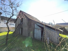 Maison familiale de caractère avec annexe constructible et j