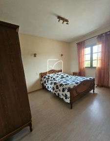 Maison  8 pièces  175 m2 10