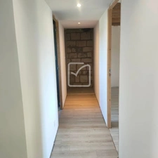 MAISON EN PIERRE - DEPENDANCES  4