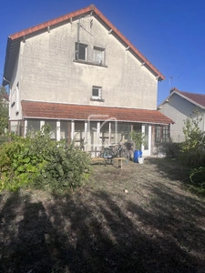 Maison Naintre sur sous sol - 3 chambres . 5