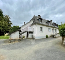Ancien corps de ferme à Vignols. Havre de paix en pleine nat 4