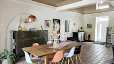  Maison rare de 284m2 coeur de Meyssac 3