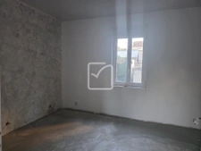Immeuble rare-Fort potentiel 7