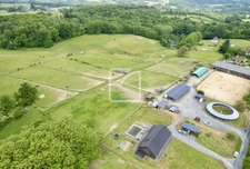 Charmante propriété équestre sur 9 hectares avec maison de p 22