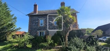 Corps de ferme divers batîments agricole+ maison d'habitatio 1