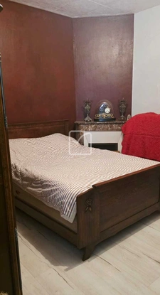 Maison de caractère en pierre avec potentiel commercial 7
