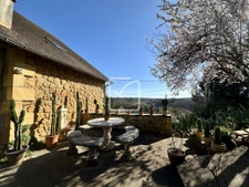 Maison en pierre de 82m2 à Sarlat 8