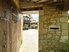 Exclusif et unique dans Sarlat La Caneda : cet ensemble immo 1