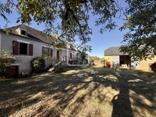 Ensemble immobilier à vendre à La Dornac 1