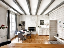 Maison de ville proche du centre historique de Sarlat avec e 3