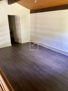 Immeuble de 7 logements à proximité des commerces 3