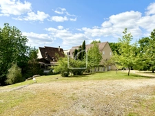 Exclusif et unique dans Sarlat La Caneda : cet ensemble immo 16