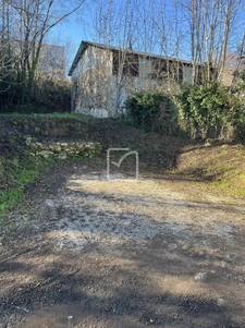 MAISON EN PIERRES 3 Pièces  16