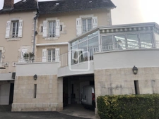 MAISON  EN PIERRES BLANCHES 8 Pièces 4