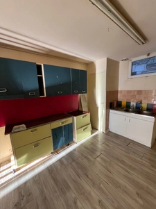 Immeuble - Appartement avec commerce au RDC 3