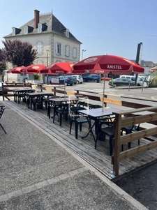 A VENDRE Hôtel-Bar-Restaurant- Coeur d'activité-26 chambres  10