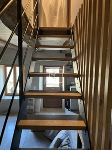 MAISON EN PIERRES 3 Pièces  11