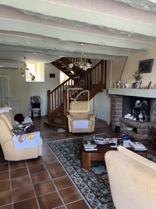 Maison de caractère en pierre - 10 pièces -310m2 - Terrain 5 5