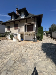 Maison Objat - 143 m2 - 6  pièces 2