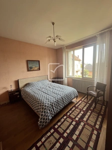 Maison OBJAT - 7 pièces -  179 m2 7
