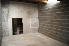 Appartement  bien agencé avec cave et garage 5