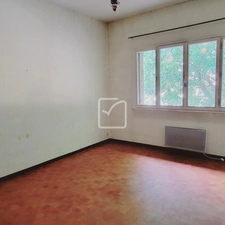 Appartement  bien agencé avec cave et garage 3