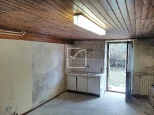  Maison  T 5  + T 2  à restaurer, proche du centre ville 6