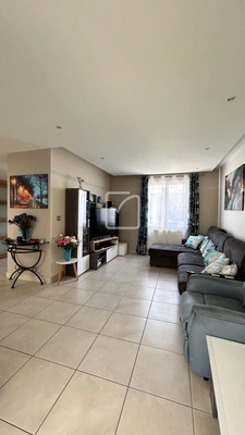 MAISON INDIVIDUELLE  161 m2 avec grand jardin - QUINCY VOISI 6