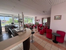MURS ET FONDS RESTAURANT BAR 6
