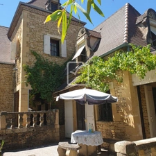 Vente en Viager Belle Maison Bourgeoise en Pierres  1