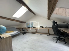 MAISON EN PIERRE  12
